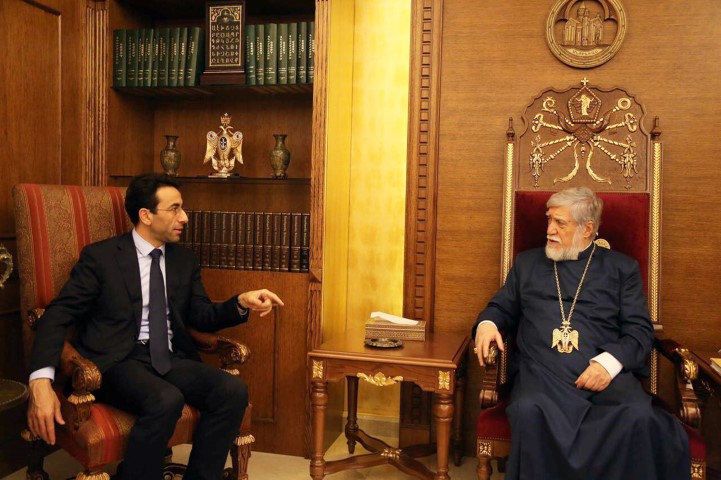 شبيب هنأ البطريرك آرام الأول بالميلاد