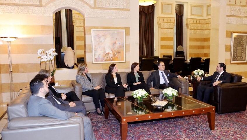 الرئيس سعد الحريري استقبل وفدين من النيابة العامة المالية والصليب الاحمر والتقى سفير هولندا ومنيمنة