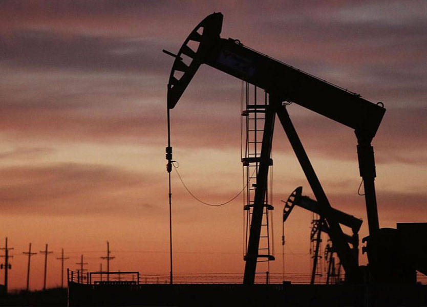 النفط مستقر بعدما سجل أعلى مستوى في 3 أسابيع