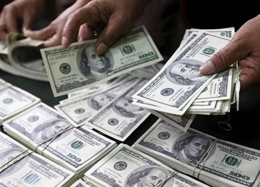 لبنان يستهدف جمع 5 مليارات دولار من مبادلة مع البنك المركزي