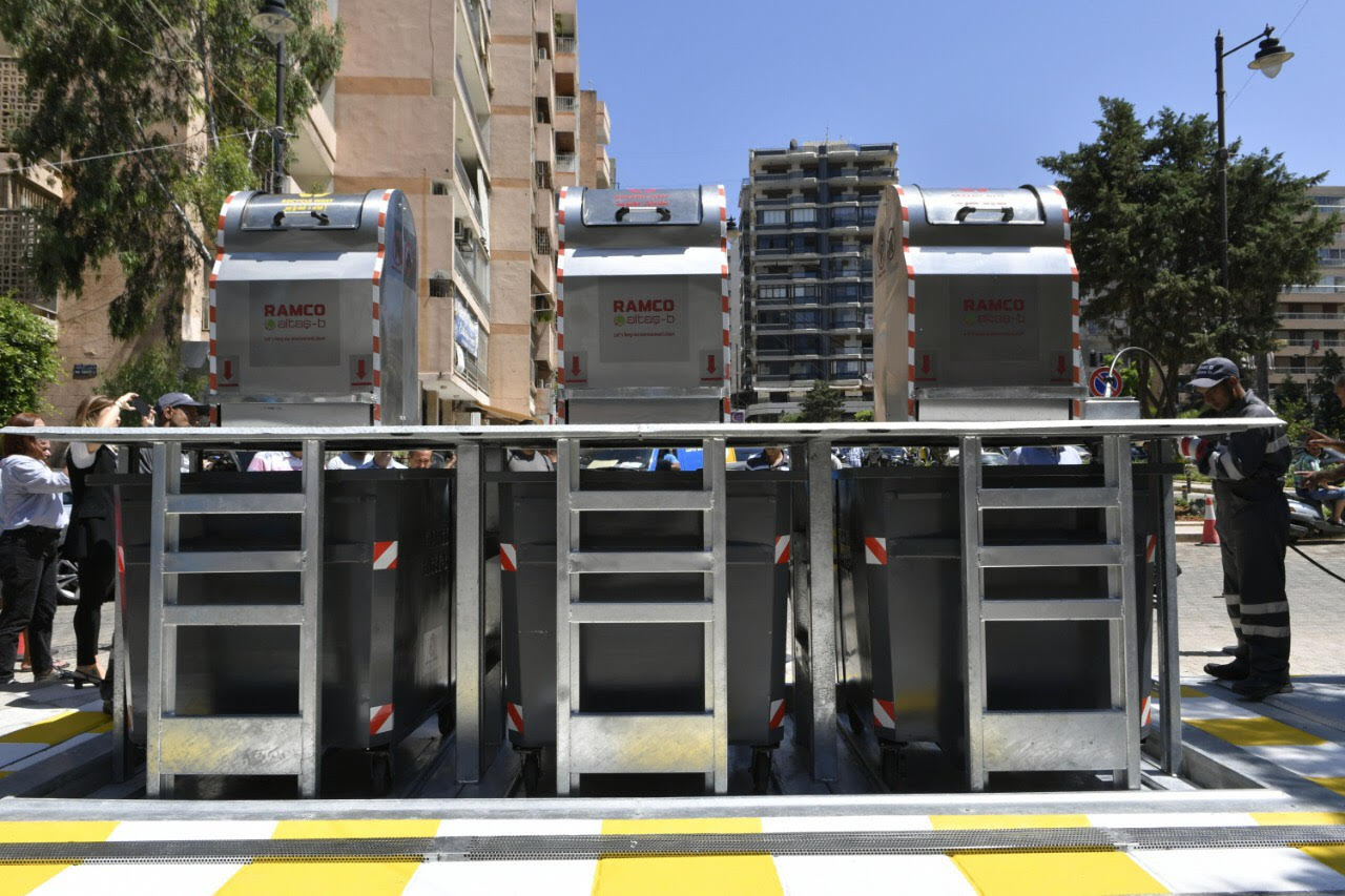 عيتاني أطلق العمل بحاويات النفايات الجديدة تحت الأرض في بيروت وشرح خطة المجلس البلدي