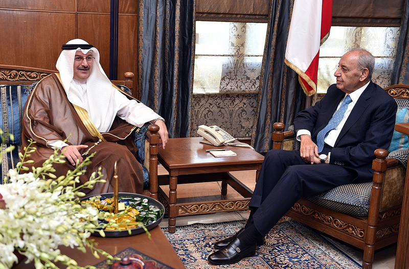 رئيس مجلس النواب نبيه بري استقبل سفير الكويت