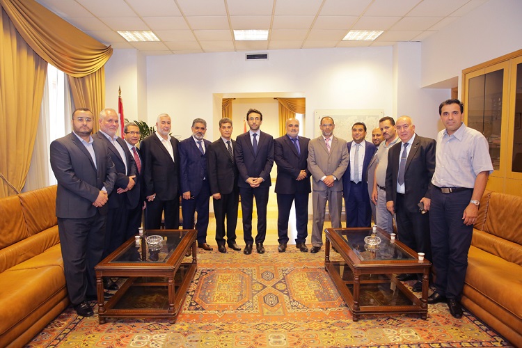 شبيب التقى الهيئة الدوليه للدفاع عن حقوق  المهنيين والنقابيين الفلسطينيين