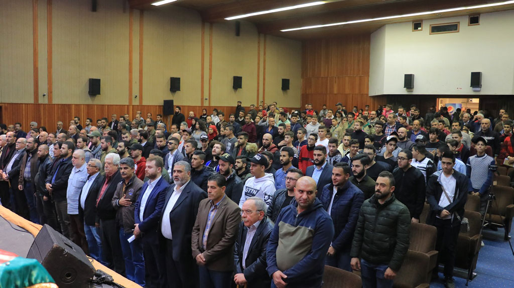 مهرجان حاشد في مركز معروف سعد احتفالاً بالنصر الذي حققته المقاومة الفلسطينية في غزّة