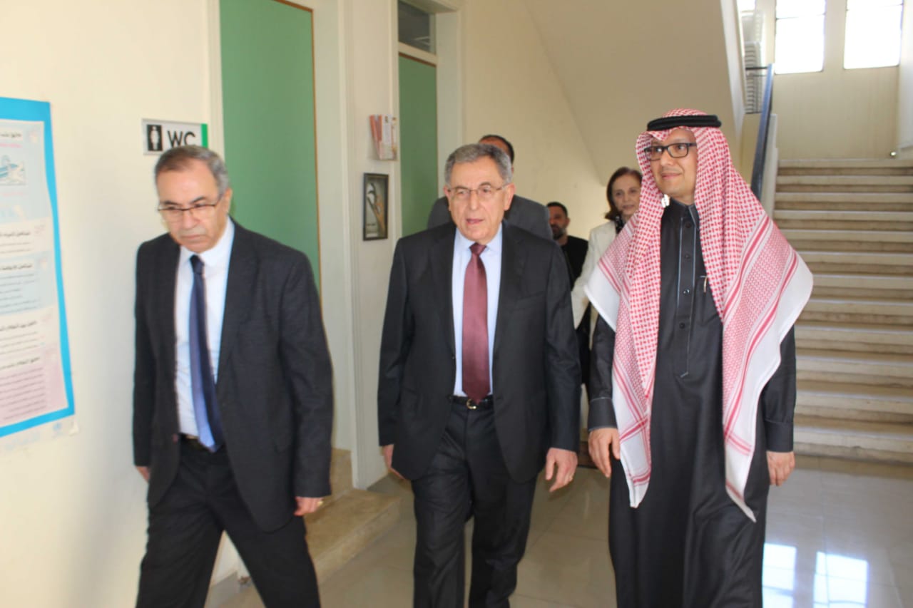 البخاري تفقد مع السنيورة والسعودي مركز المجلس الأهلي لمكافحة الادمان في الهلالية