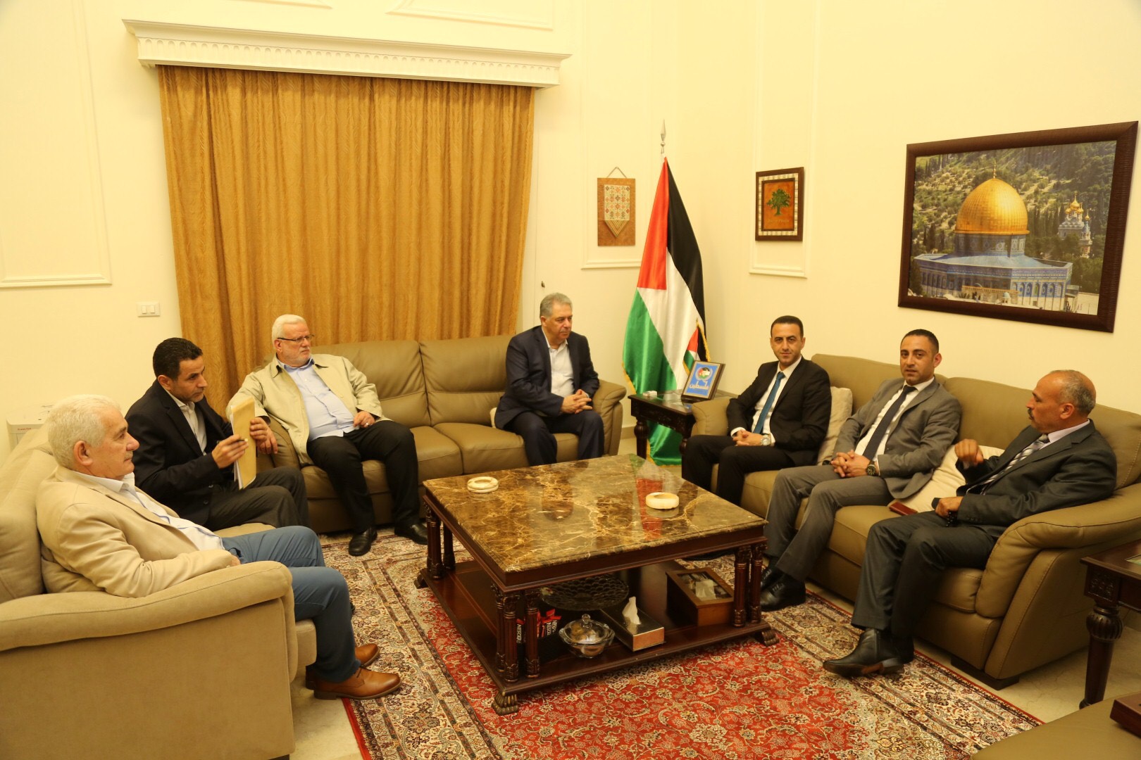 دبور استقبل الامين العام لاتحاد المعلمين الفلسطينيين