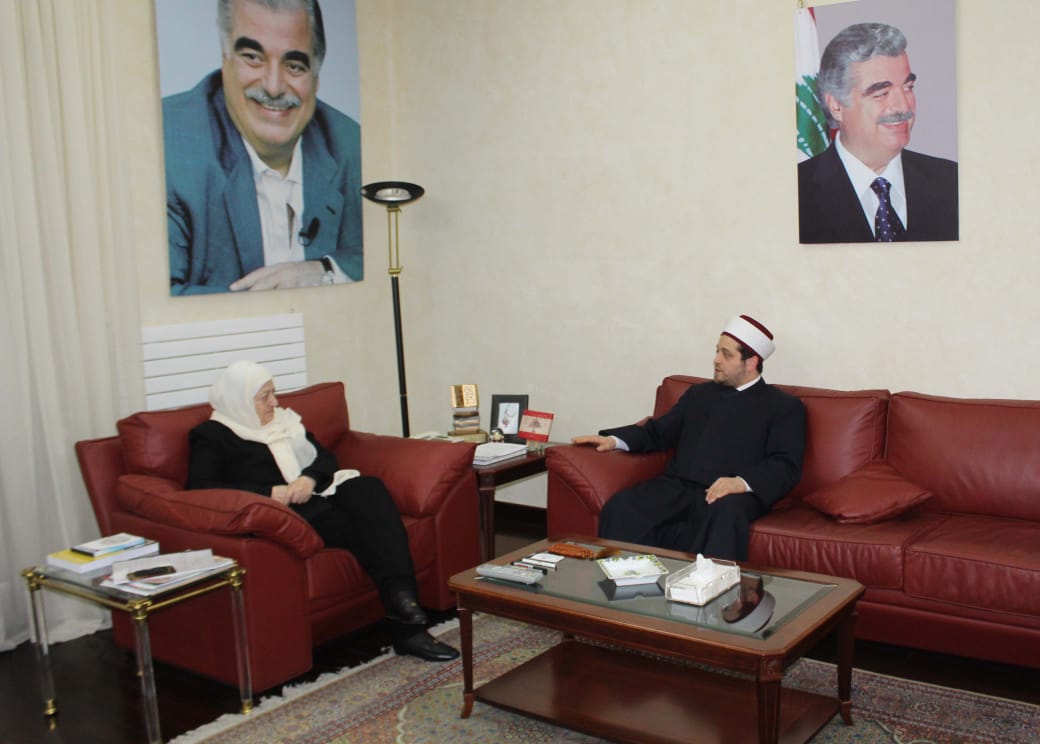 الحريري استقبلت المفتي الحبال وتشاورت هاتفيا مع رئيس الحكومة ومنيمنة ودبور والأحمد وأبو العردات بشأن تدابير وزارة العمل