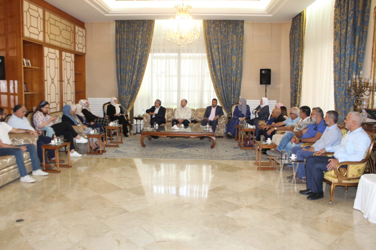 الحريري عرضت مع "تجمع المؤسسات" موضوع عمل الفلسطينيين وطمأنت الى أن وزير العمل يبدي كل تعاون والأمور تتجه للمعالجة الإيجابية