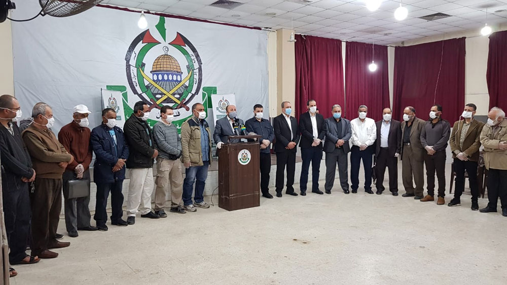 حماس تطلق حملتها الإغاثية في مخيمات لبنان بدعم من رئيس الحركة إسماعيل هنية