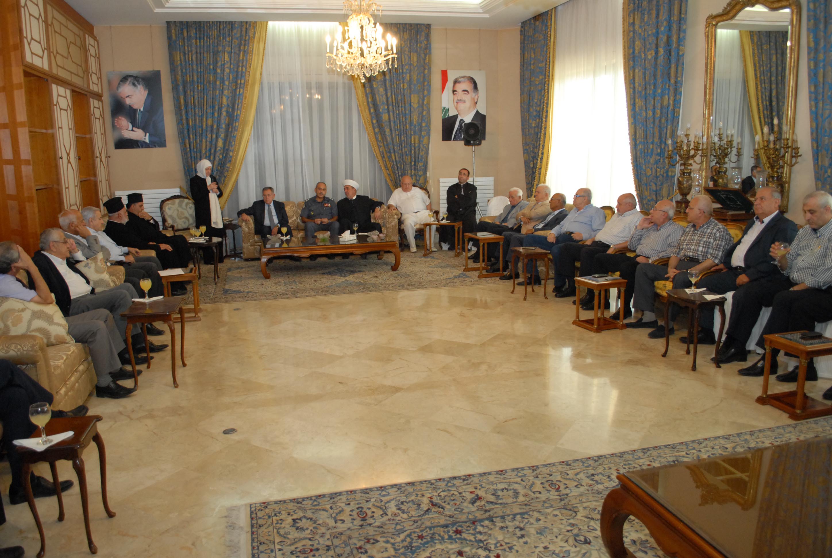 التشاوري الصيداوي انعقد في مجدليون: من حق المواطن التعبير سلميا عن وجعه&lrm;