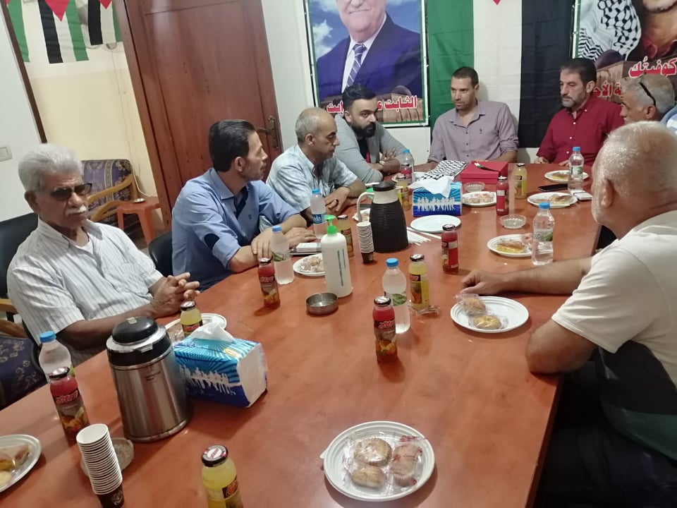 اللِّجان الشَّعبية في مخيمات صيدا تُكرِّمْ السيد "أرنوفرتاتي" ممثل منظمة الاغاثة الأولية في لبنان