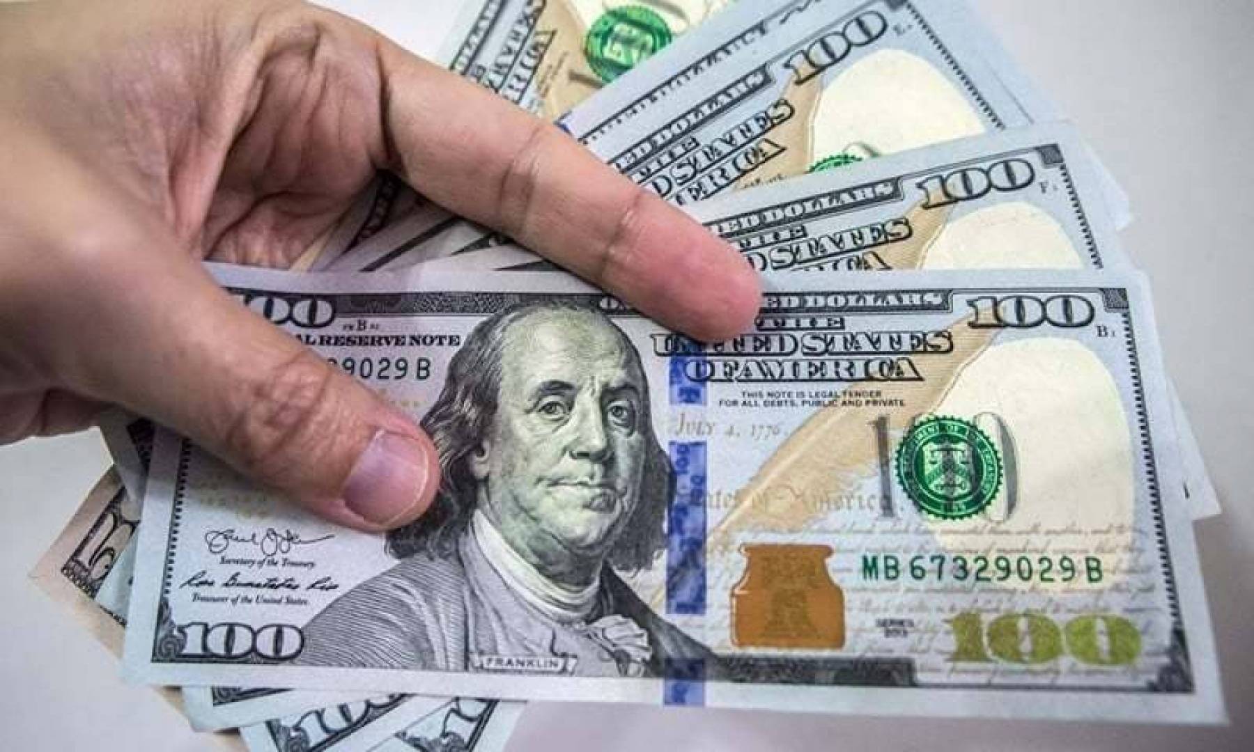 الدولار الى 30 ألف ليرة؟!