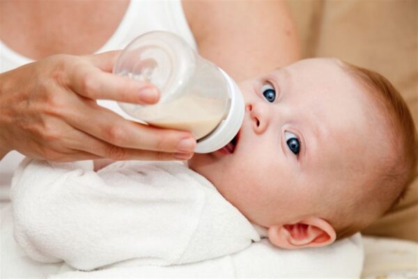 حليب الرضع بعد «الترشيد»: للمقتدرين فقط