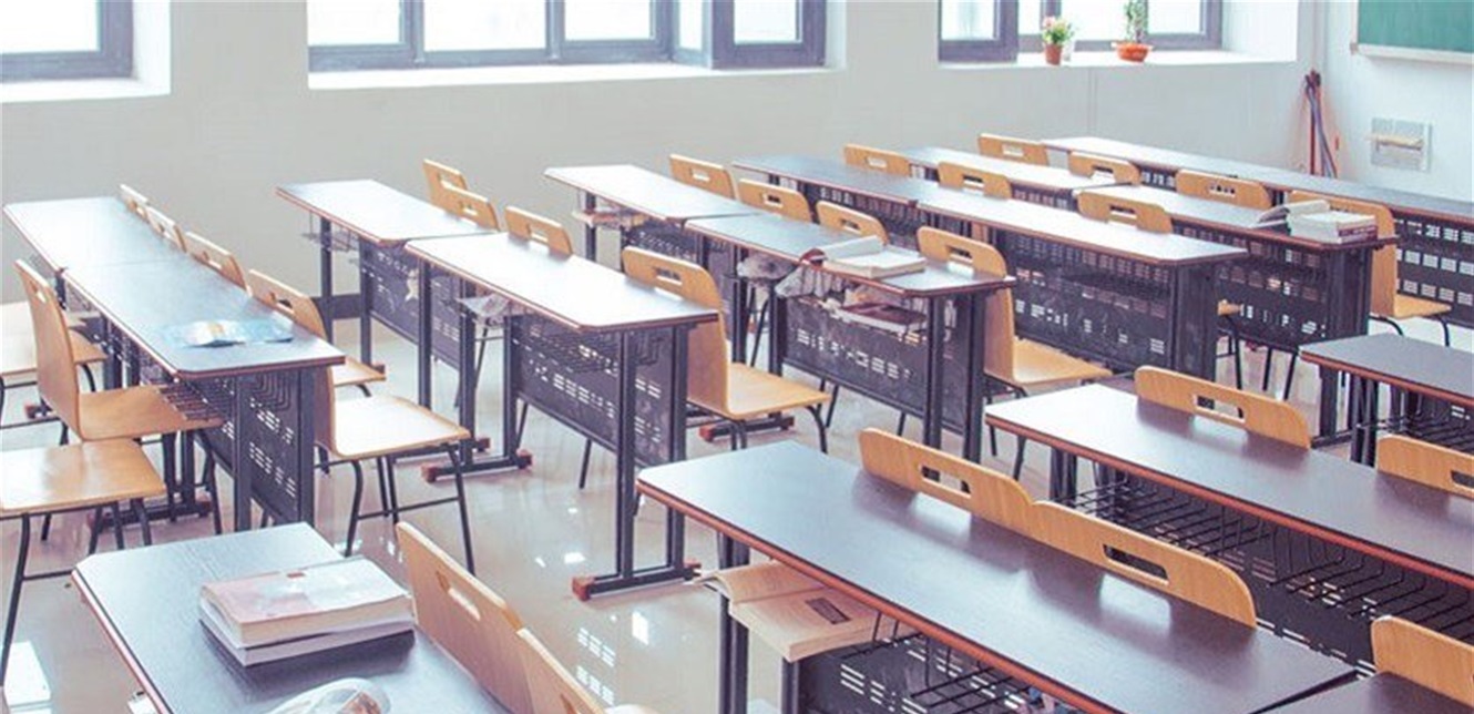 ثانوية في صيدا تمدّد فترة إقفال أبوابها.. ما السبب؟