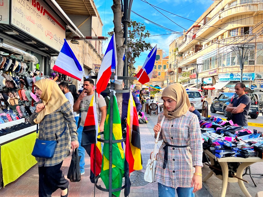 لبنان في رحلة البحث عن 5 ملايين دولار لنقل المونديال