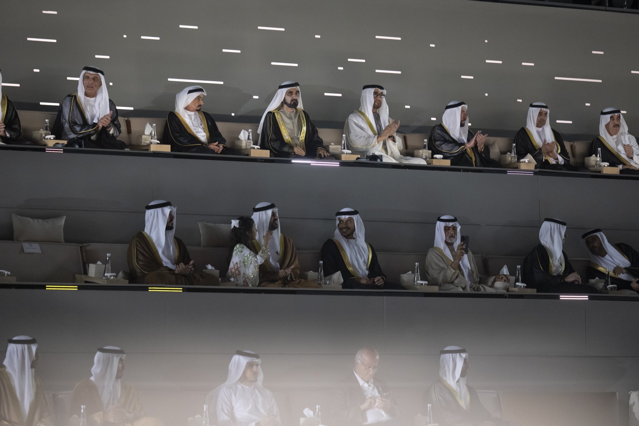 بالفيديو والصور : محمد بن زايد: نحتفي بمسيرة شعب صنع التاريخ في منطقته والعالم