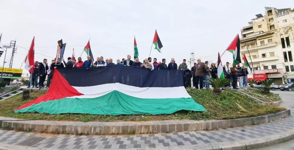 صيدا: وقفة تضامنية مع فلسطين وأبطالها بدعوة من المنظمات الطلابية والشبابية اللبنانية والفلسطينية في صيدا والجوار