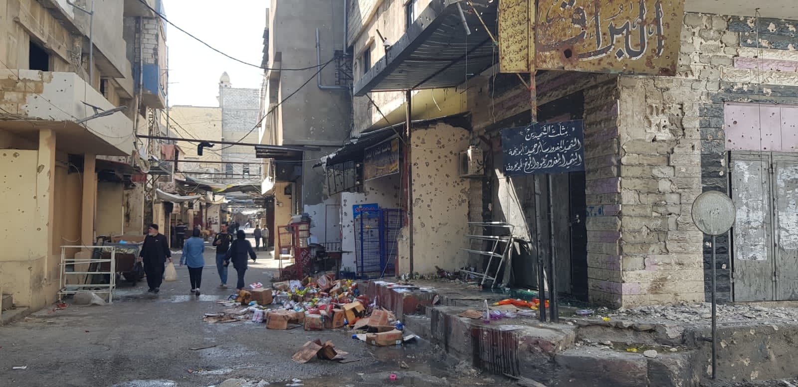 عين الحلوة في قلب العاصفة... هل يعود إلى المربع الأول من التوتير؟