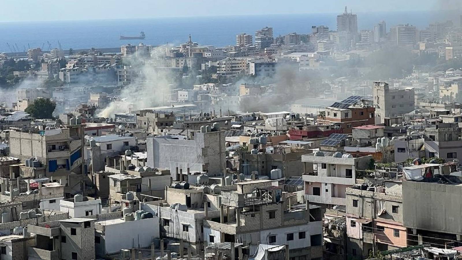 اجتماع طارىء لفاعليات صيدا ظهرا بدعوة من المفتي سوسان لإعلان موقف مما يجري في عين الحلوة