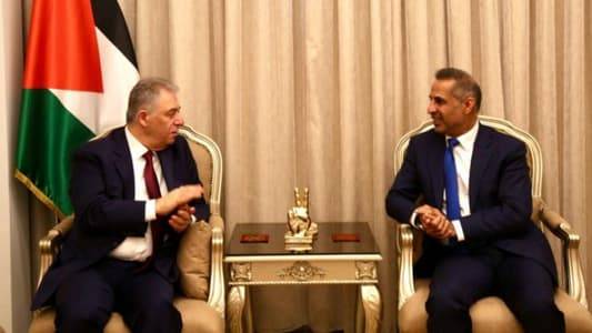 دبور يطلع سفير عمان على المستجدات في الأراضي المحتلة