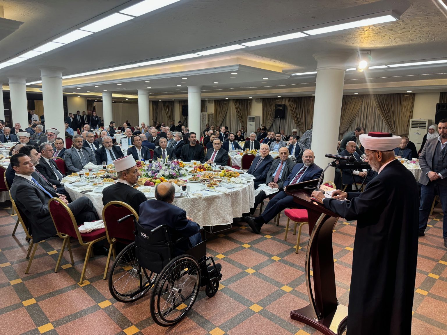 مفتي الجمهورية اللبنانية يرعى حفل الإفطار السنوي التي تقيمه مؤسسات الدكتور محمد خالد الاجتماعية