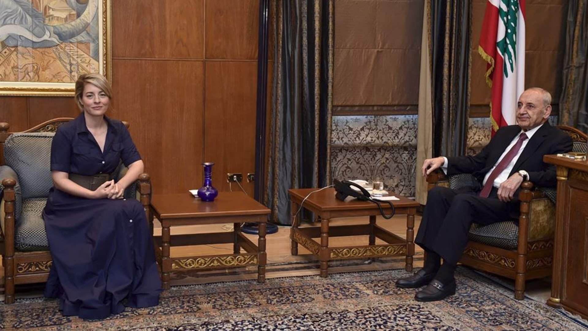 بري يعرض الأوضاع في لبنان والمنطقة مع وزيرة خارجية كندا