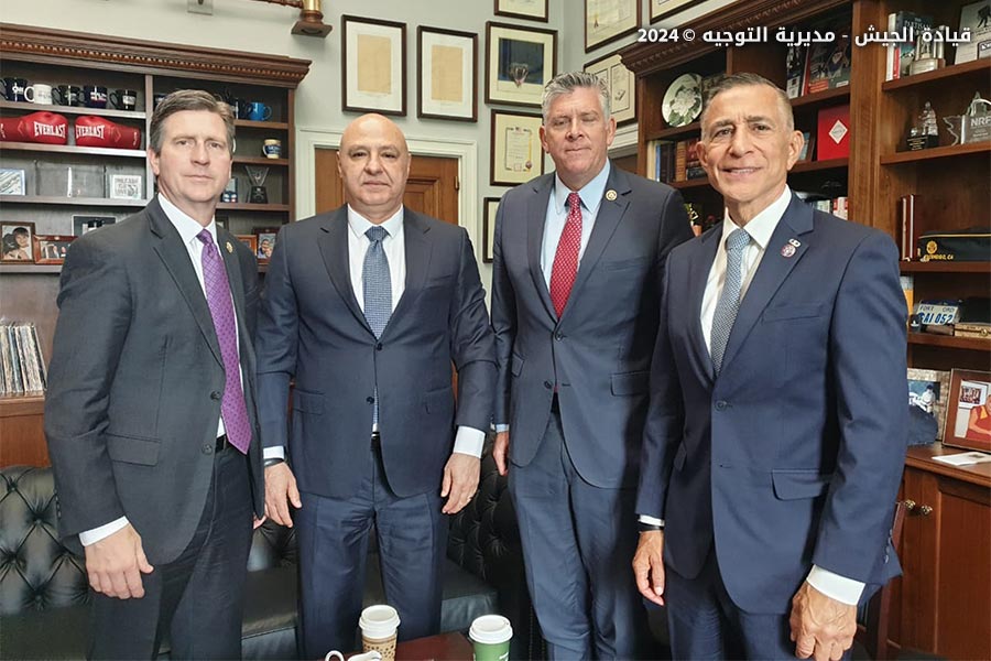 قائد الجيش يواصل لقاءاته ضمن إطار زيارته إلى الولايات المتحدة الأميركية