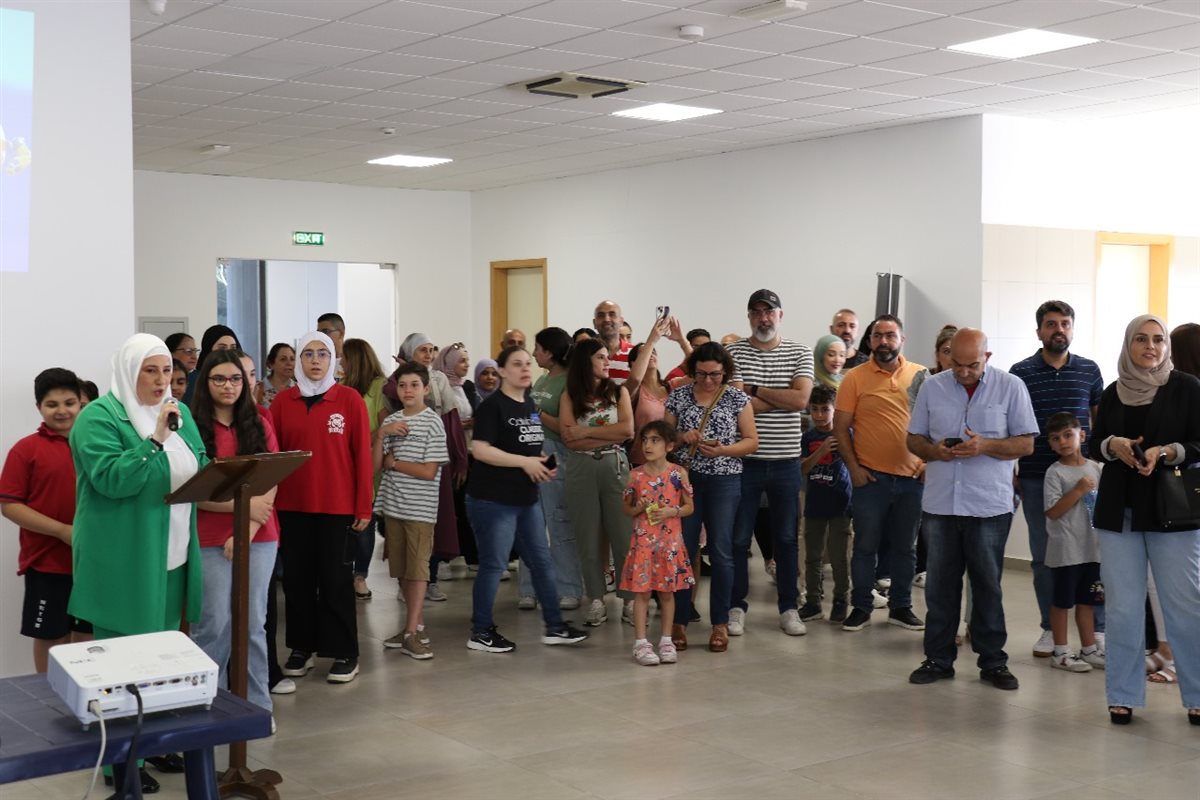 إفتتاح معرض العلوم والتكنولوجيا للصفوف المتوسطة في مدرسة الفنون الإنجيلية الوطنية للبنات والبنين في صيدا