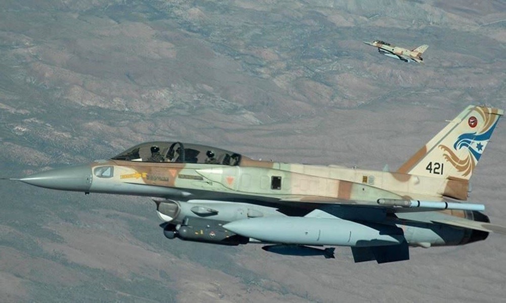 الطيران الإسرائيلي يخرق جدار الصوت&hellip; وهلع في بيروت!