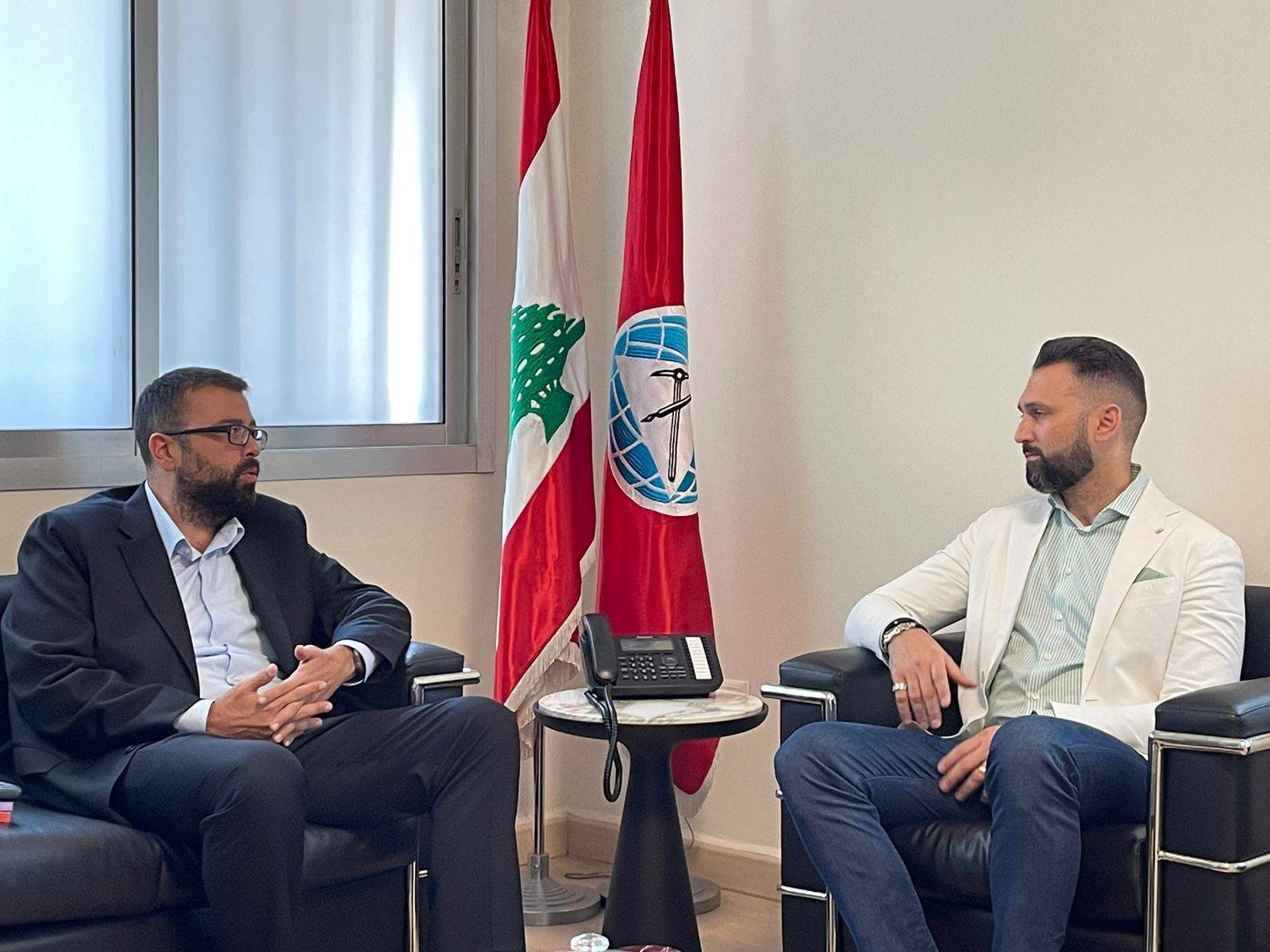 أحمد الحريري يلتقي تيمور جنبلاط .. وتأكيد على التوحد ضد العدوان الاسرائيلي المستمر
