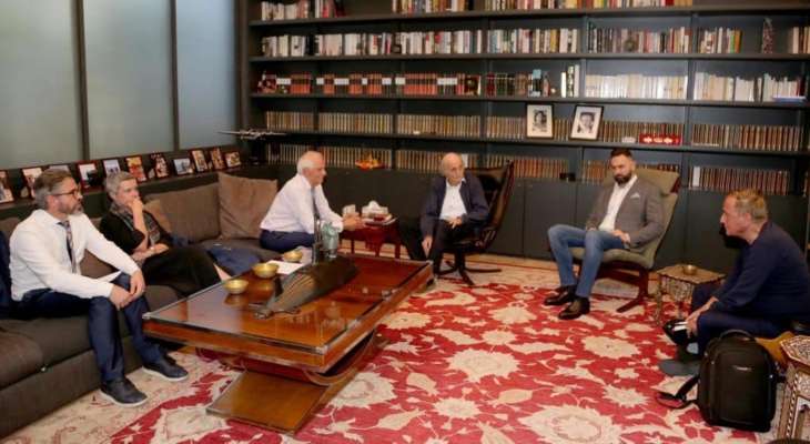 جنبلاط وبوريل بحثا العدوان الإسرائيلي والاستحقاق الرئاسي والنزوح