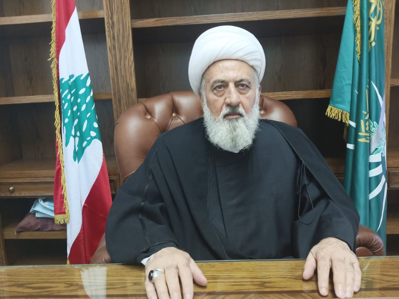 العلامة الخطيب يشجب التدمير الممنهج للضاحية والجنوب والبقاع..ويتابع شؤون النازحين وإيوائهم