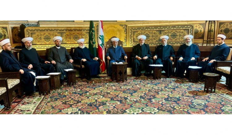 مجلس المفتين: استمرار الفراغ في سدة الرئاسة يؤدي الى استهداف الوطن وتدميره