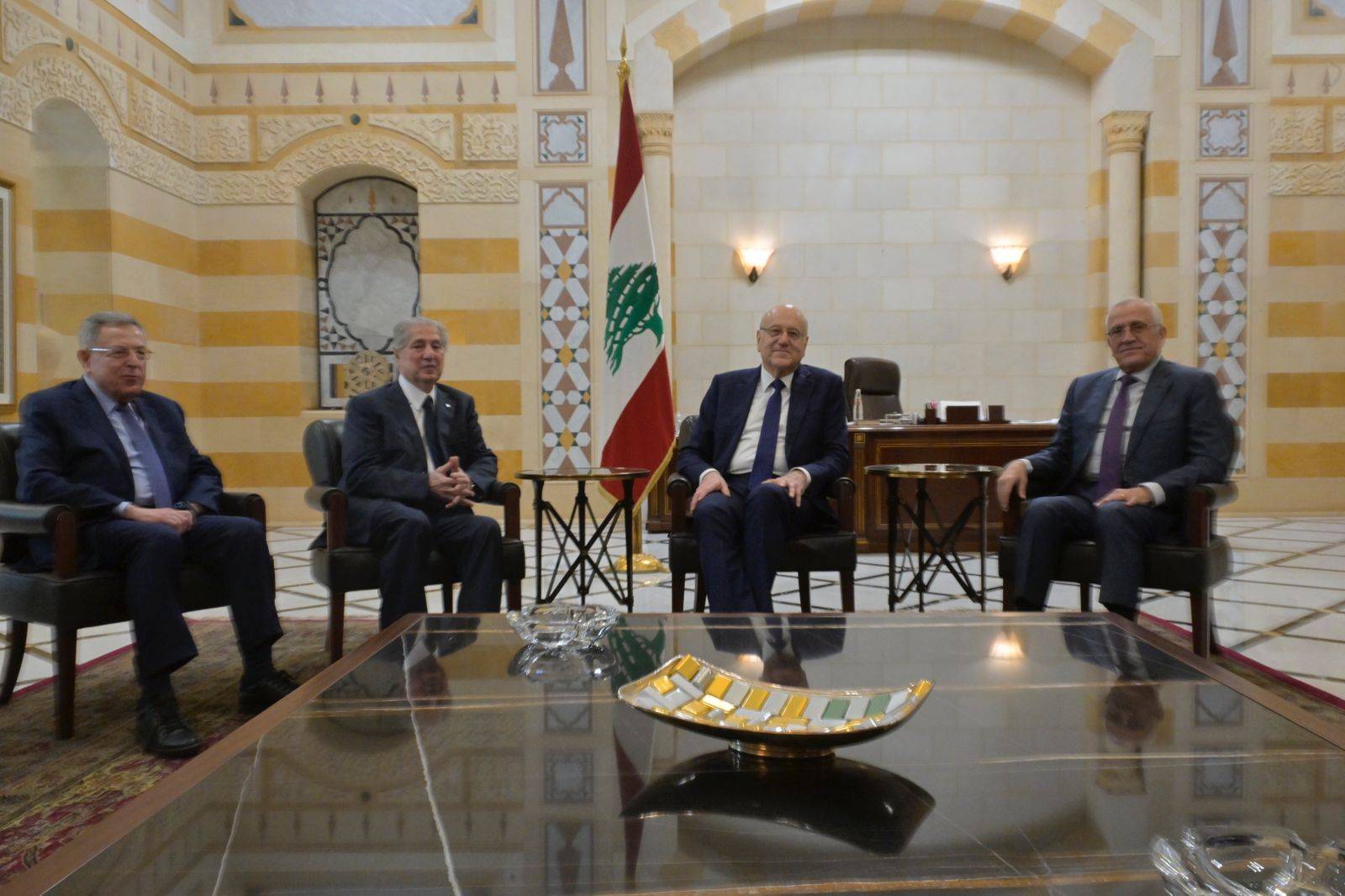 ميقاتي يستقبل الرؤساء أمين الجميل وميشال سليمان وفؤاد السنيورة