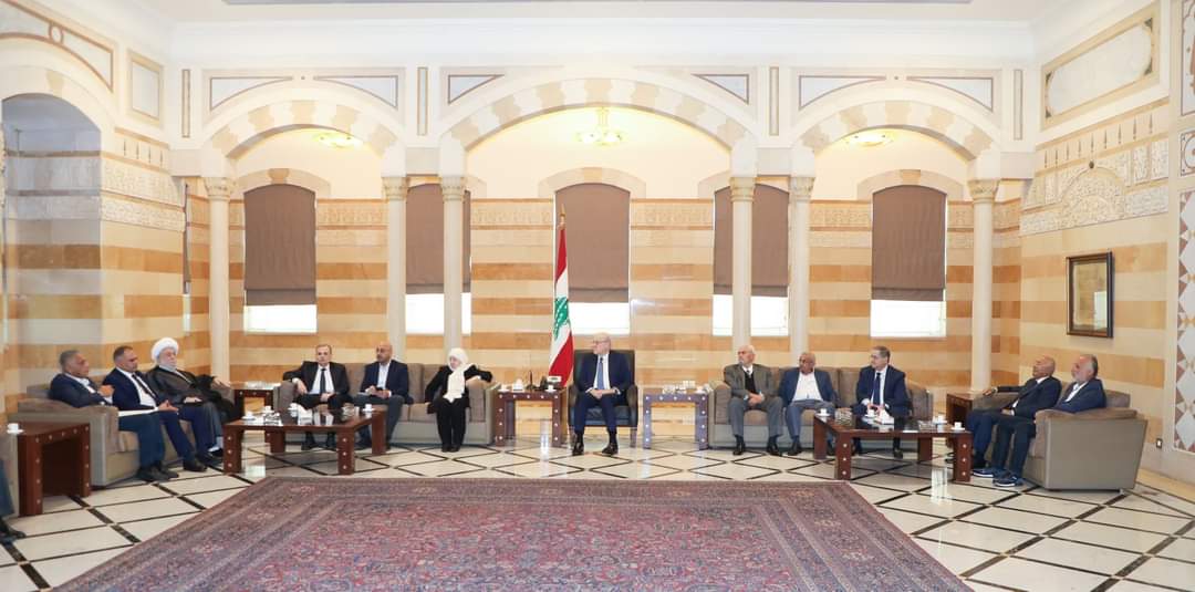 وفد من فعاليات مدينة صيدا يزور الرئيس ميقاتي والوزير المولوي للبحث في موضوع النازحين ودعم صمودهم