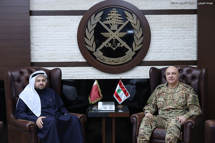 استقبالات العماد قائد الجيش