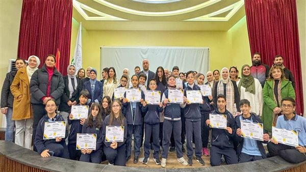 في يوم اللغة العربية .."لغتنا هويتنا": مباراة حماسية بين طلاب ثانويتي "رفيق الحريري" و"البهاء"