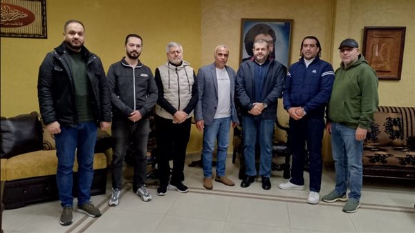 حزب الله في صيدا عرض مع لجنة منطقة تلة مار الياس - الفوار شؤونا إنمائية