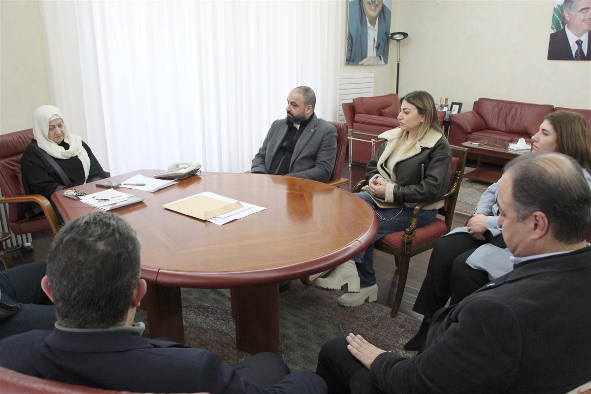 بهية الحريري عرضت و"المستقبل-الجنوب" التحضير لـ 14 شباط.. مازن حشيشو: صيدا ستبقى على عهد رفيق الحريري بها حباً ووفاءً