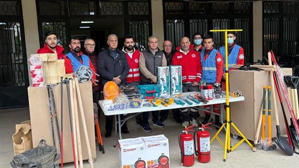 د. بديع رعى في بلدية صيدا تسليم فريق المستجيب الأول معدات وتجهيزات مخصصة للبحث للإنقاذ مقدمة من الصليب الأحمر اللبناني والألماني