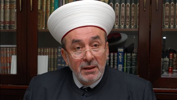 المفتي سوسان يؤدي صلاة عيد الفطر في مسجد الحاج بهاء الدين الحريري ويعتذر عن عدم استقبال المهنئين