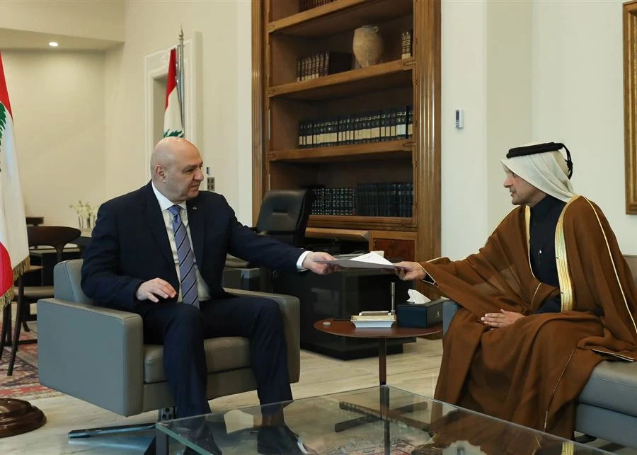 مفاتيحُ دعمٍ جديدة للبنان&hellip; عون إلى الدوحة