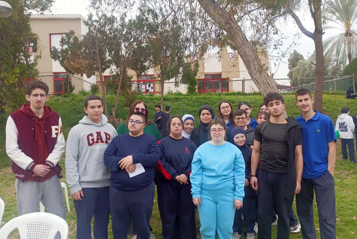 في اليوم العالمي لـ"متلازمة داون" نشاط مشترك لطلاب "مركز أحمد مصباح البزري" وثانوية رفيق الحريري لتعزيز الدمج الاجتماعي