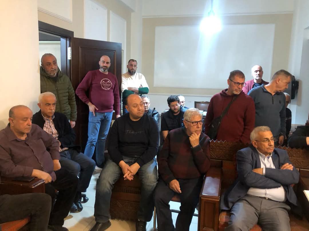 أسامة سعد يلتقي تجار وأصحاب محلات السوق التجاري في صيدا، واستمع منهم مرة أخرى إلى اعتراضاتهم على قانون الإيجارات