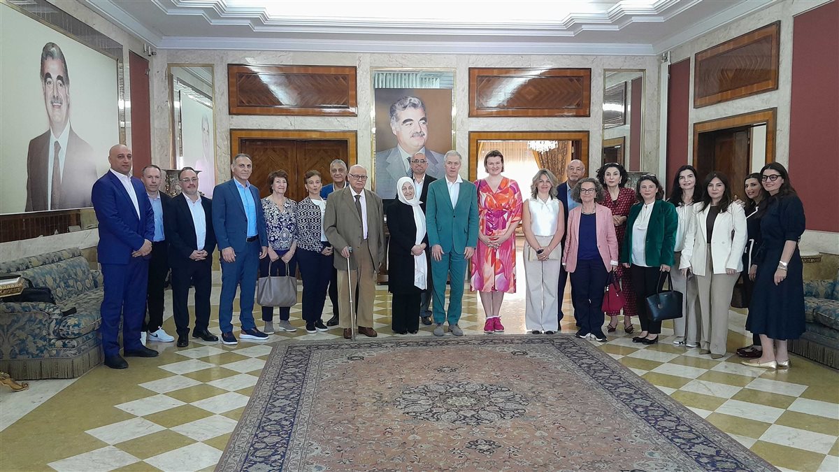 بهية الحريري استقبلت سفراء أجانب وممثلي منظمات دولية زاروا صيدا