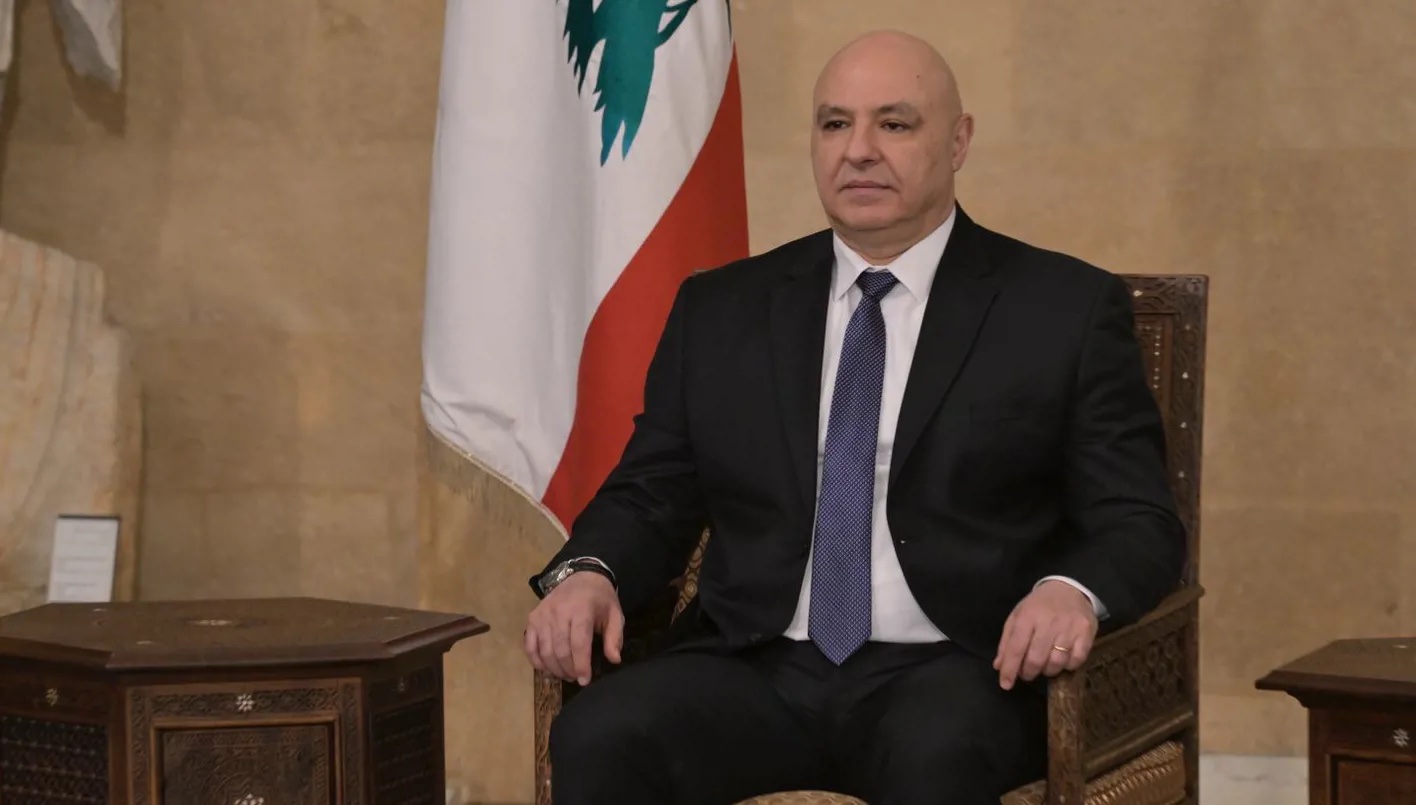 بعد الغارات الإسرائيلية... عون تابع التطورات الأمنية في الجنوب مع قائد الجيش اللبناني