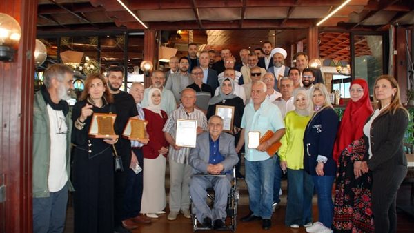 بالصور : حزب الله كرم إعلاميي صيدا برعاية النائب فضل الله: الأولوية الوطنية لوقف الاعتداءات وللوضع المعيشي