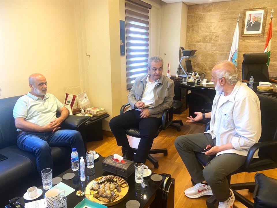 د. بسام حمود زار المهندس مصطفى حجازي على رأس وفد مهنئا بإنتخابه رئيسا لبلدية صيدا ولإتحاد بلديات صيدا الزهراني