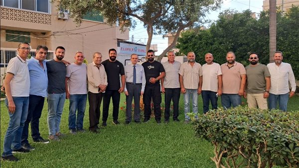 البزري يلتقي وفدًا من معقّبي معاملات 'النافعة' في صيدا لبحث سُبل تحسين سير العمل وتسهيل خدمات المواطنين