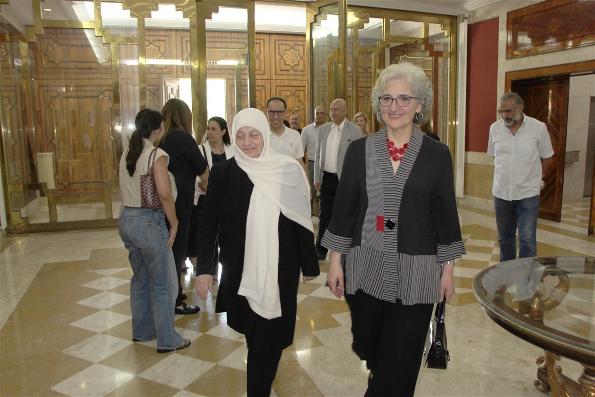 وزيرة التربية ريما كرامي التقت بهية الحريري في دارة مجدليون